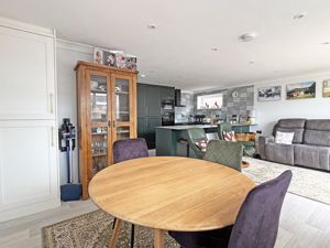 Photo 11- click for photo gallery